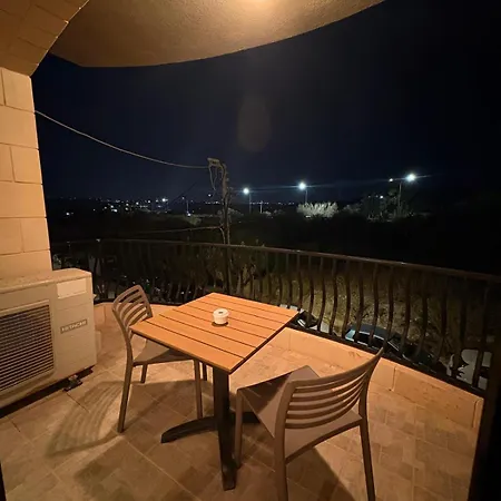 Spacious 3br In St Pauls Bay Apartment